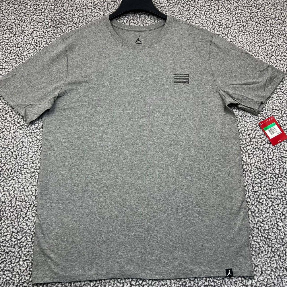 Air Jordan Shirt Men Extra Large Gray Jumpman Short Sleeve Crew Neck New XL